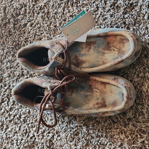 NWT.Roper shoes size  7.5 womens Horses print. - Picture 1 of 9